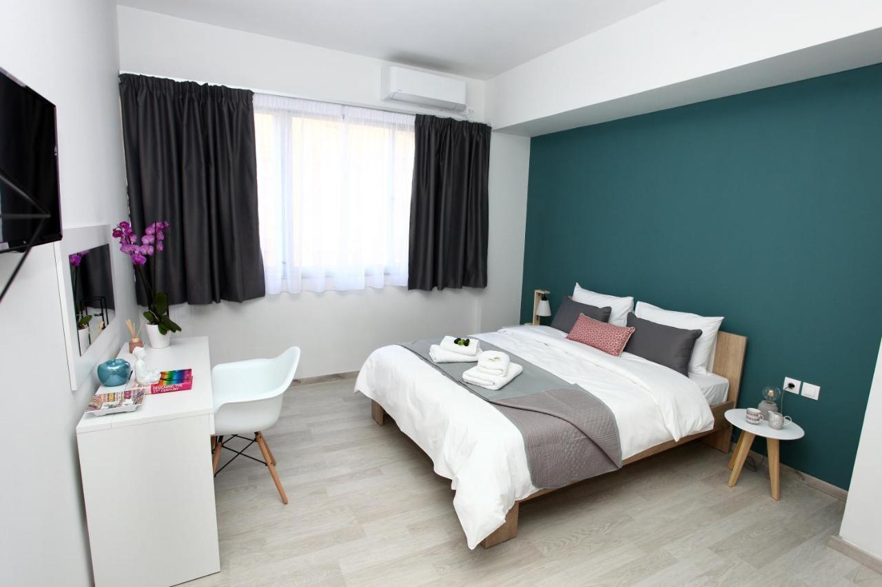 Old Town Hall Suites And Apartments Атина Екстериор снимка